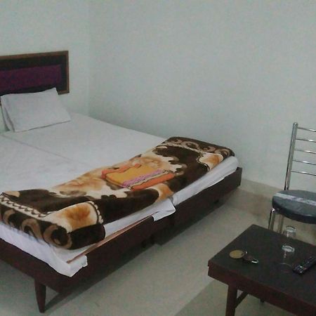 Hotel New Ashoka Prayagraj Exterior foto